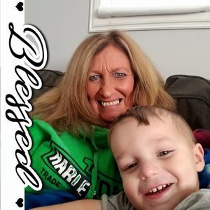 Meet your Posher, Debbie